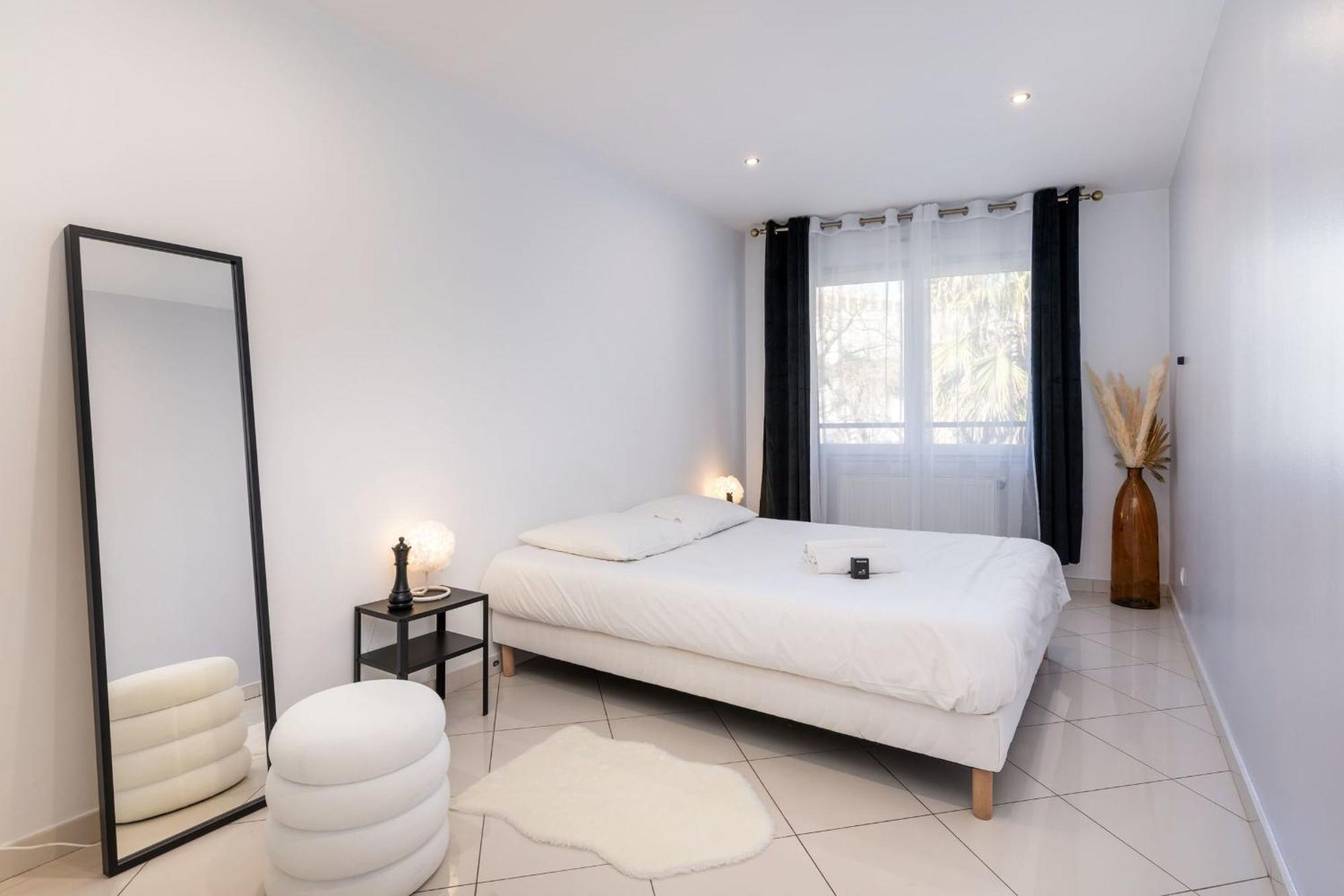 Maison Frappaz - 4 Bedrooms With Garden Villeurbanne Exterior foto